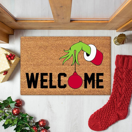 Festive Christmas Mat – Durable & Non-Slip (15.7 x 23.6 inches)